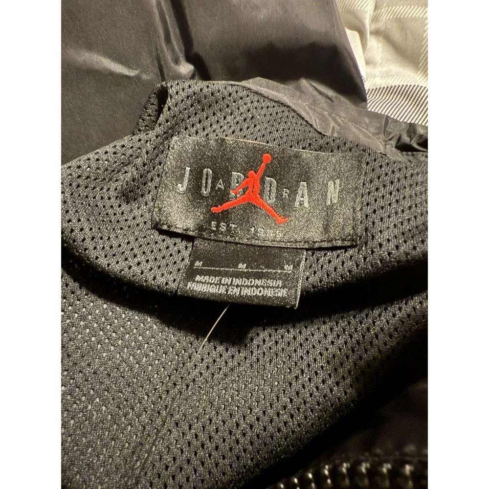 Nike Air Jordan Flight MVP Men's Size Medium Full Zip Black Jacket FD7423-010 - Picture 7 of 8